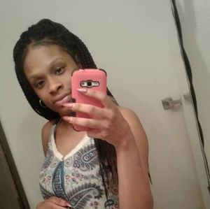 Meet your Posher, Raven